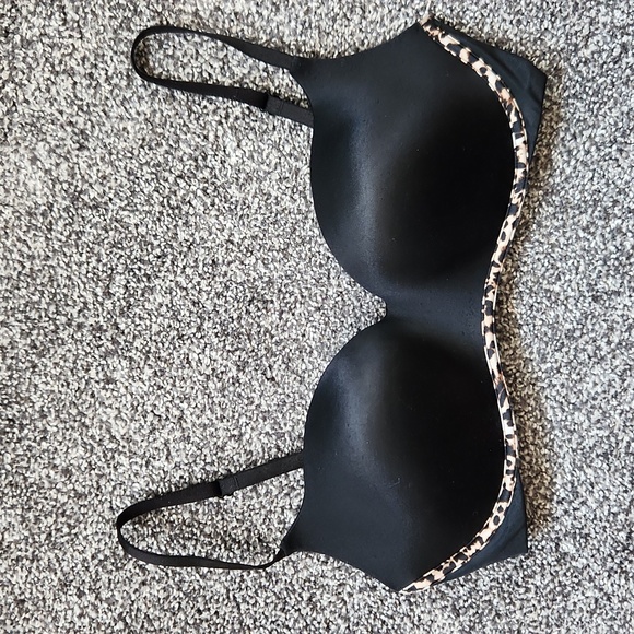 Victoria's Secret Other - Victoria's Secret Balconet Bra